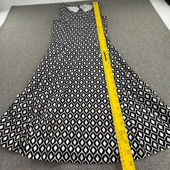 H&M Fit & Flare Dress Black & White XS Sleeveless Open Back Round Neck Geometric - Picture 6 of 12